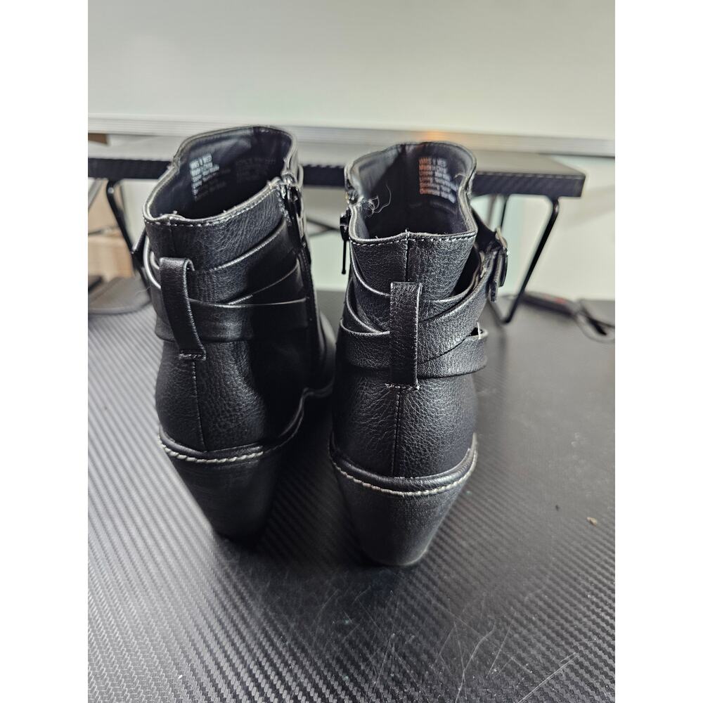 Croft & Barrow Ortholite Black Ankle Boot Side Zip Womens Size 8 Medium - Picture 3 of 8